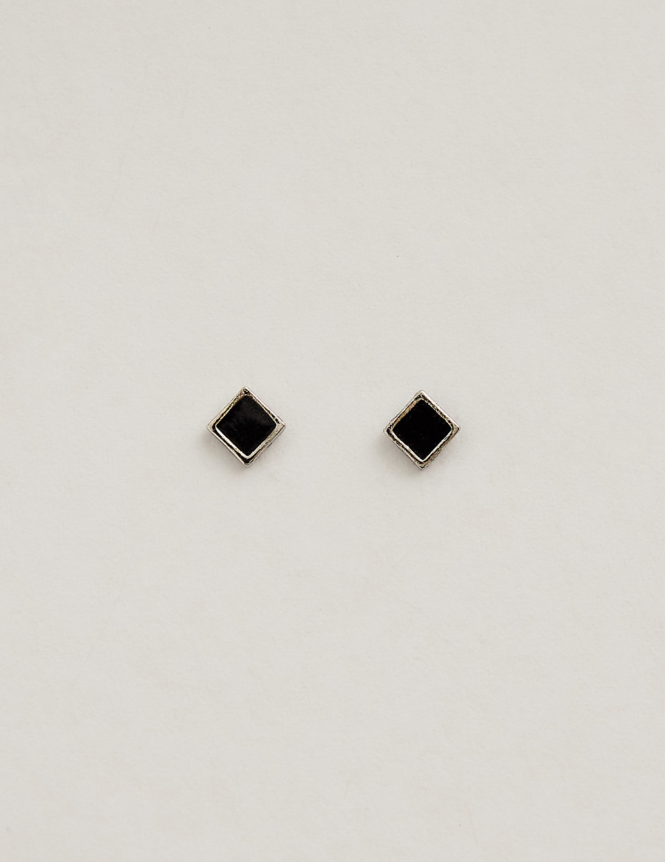 【925純銀】黑曜方塊。針式耳環