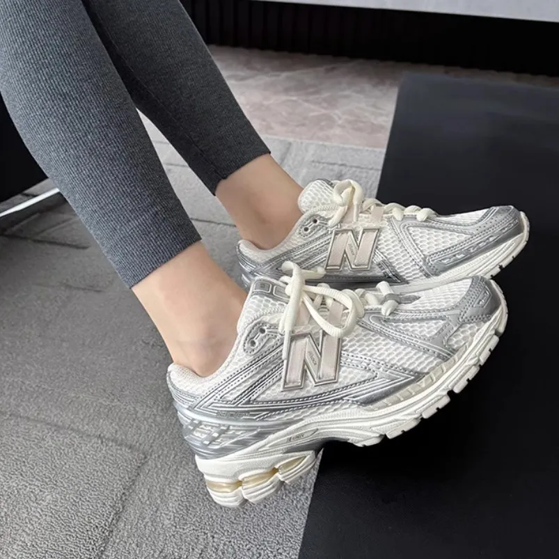 NEW BALANCE 1906R "Silver Metallic" 海鹽銀灰 [限時優惠!]