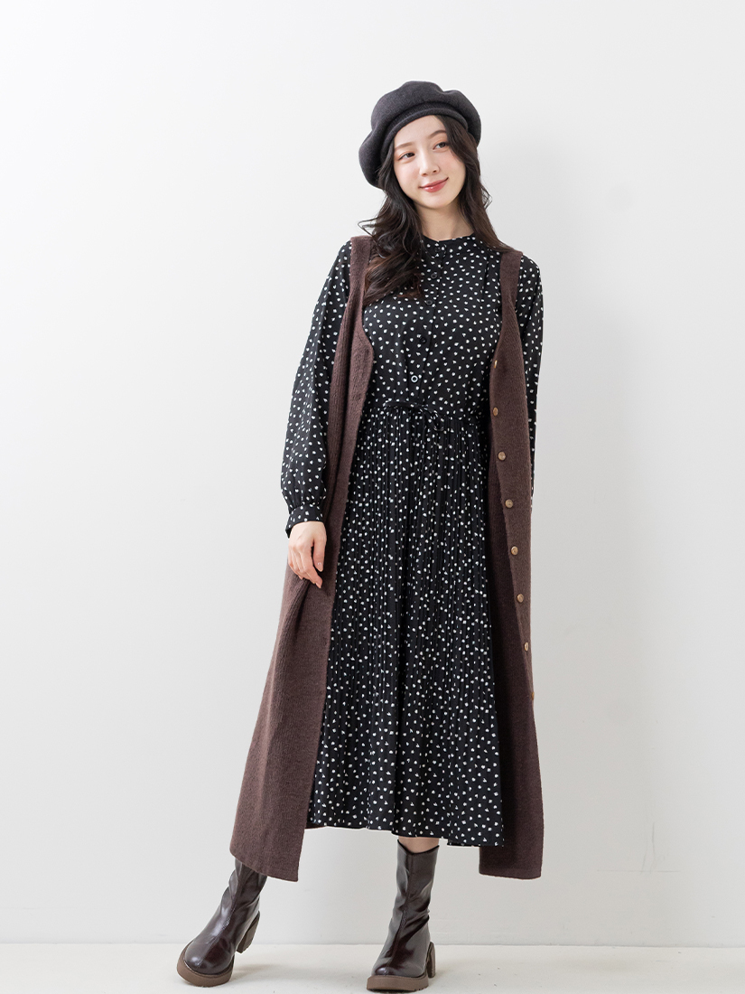 排釦吊帶針織背心點點印花綁帶壓褶洋裝組合