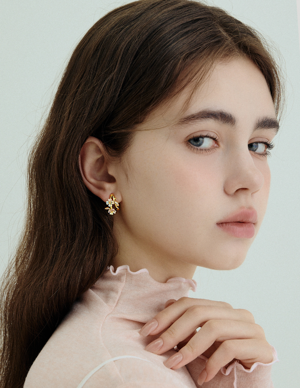 花間微光。夾式耳環