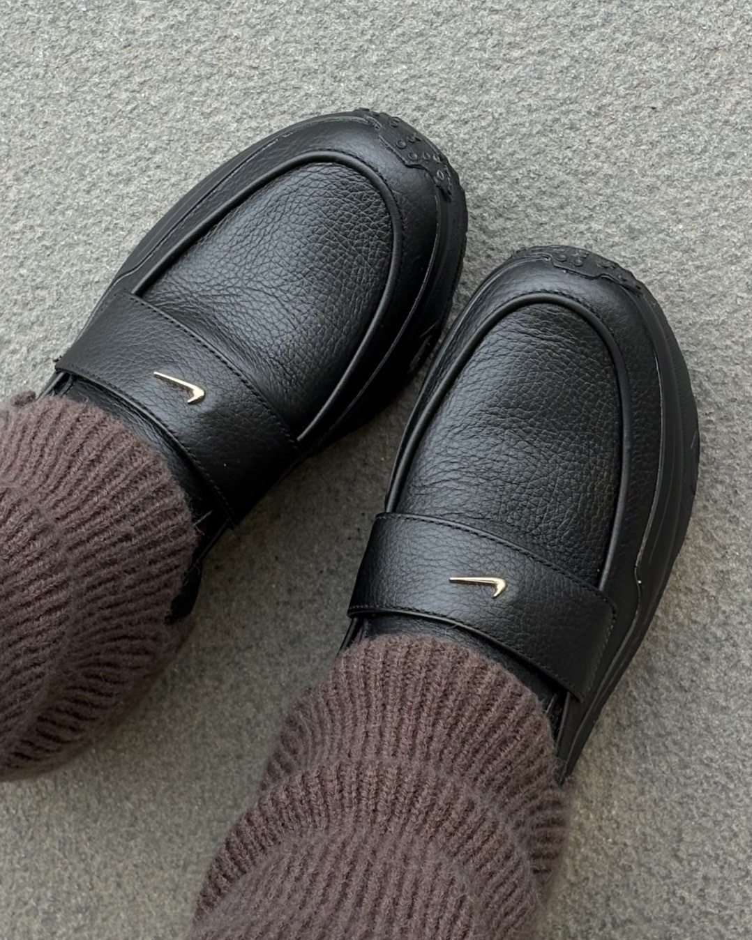 NIKE W AIR MAX PHENOMENA SWDC 樂福鞋 黑色 黑金 金屬小勾 金勾 女鞋 IM8814-001 / 調貨