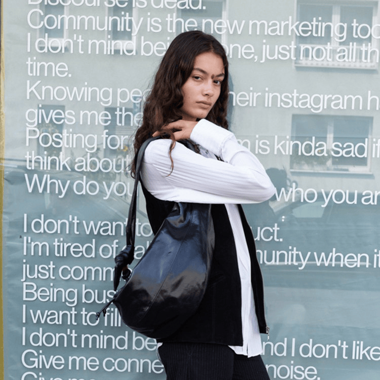 Archivepke｜Fling messenger bag [2 colors]