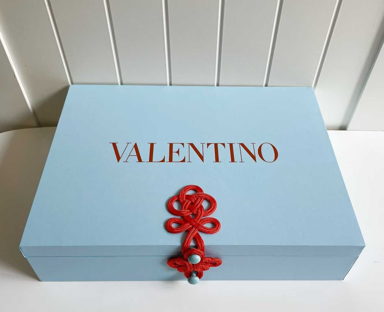 Valentino 華倫天奴 好運藍開年麻將禮盒