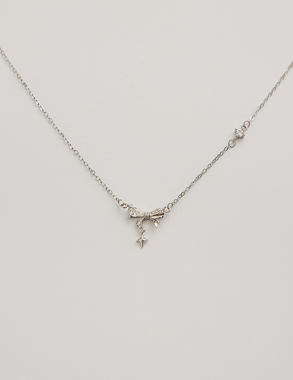 【925純銀】閃爍排鑽蝴蝶結項鍊