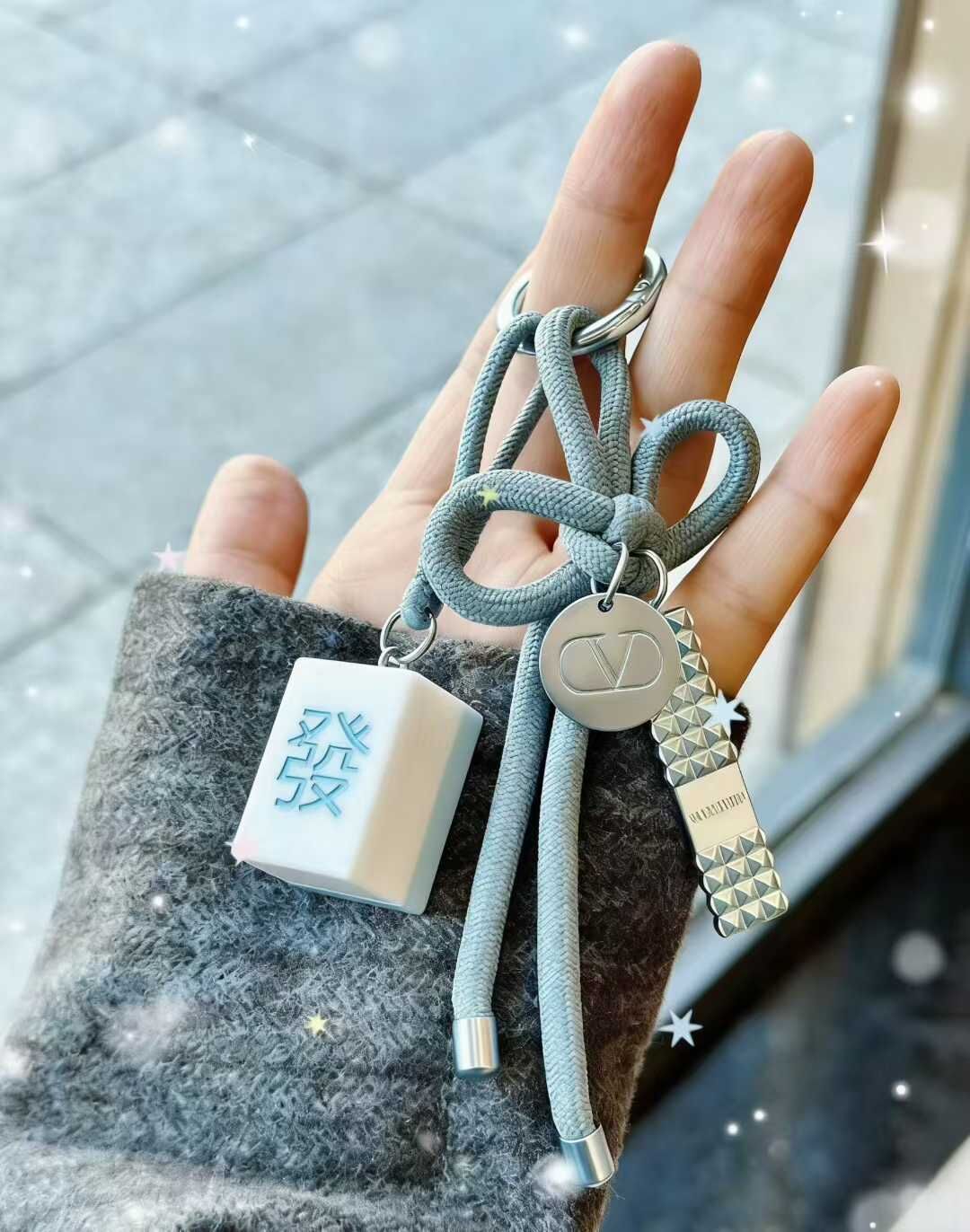 VALENTINO Beauty專屬贈品招財藍玉吊墜