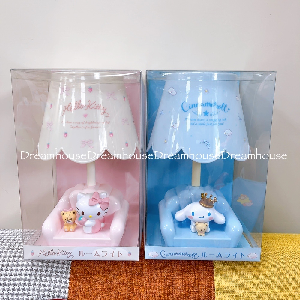 日本限定 三麗鷗 凱蒂貓 kitty 大耳狗 沙發造型 檯燈 小夜燈 室內燈 氣氛燈 玄關燈 擺飾