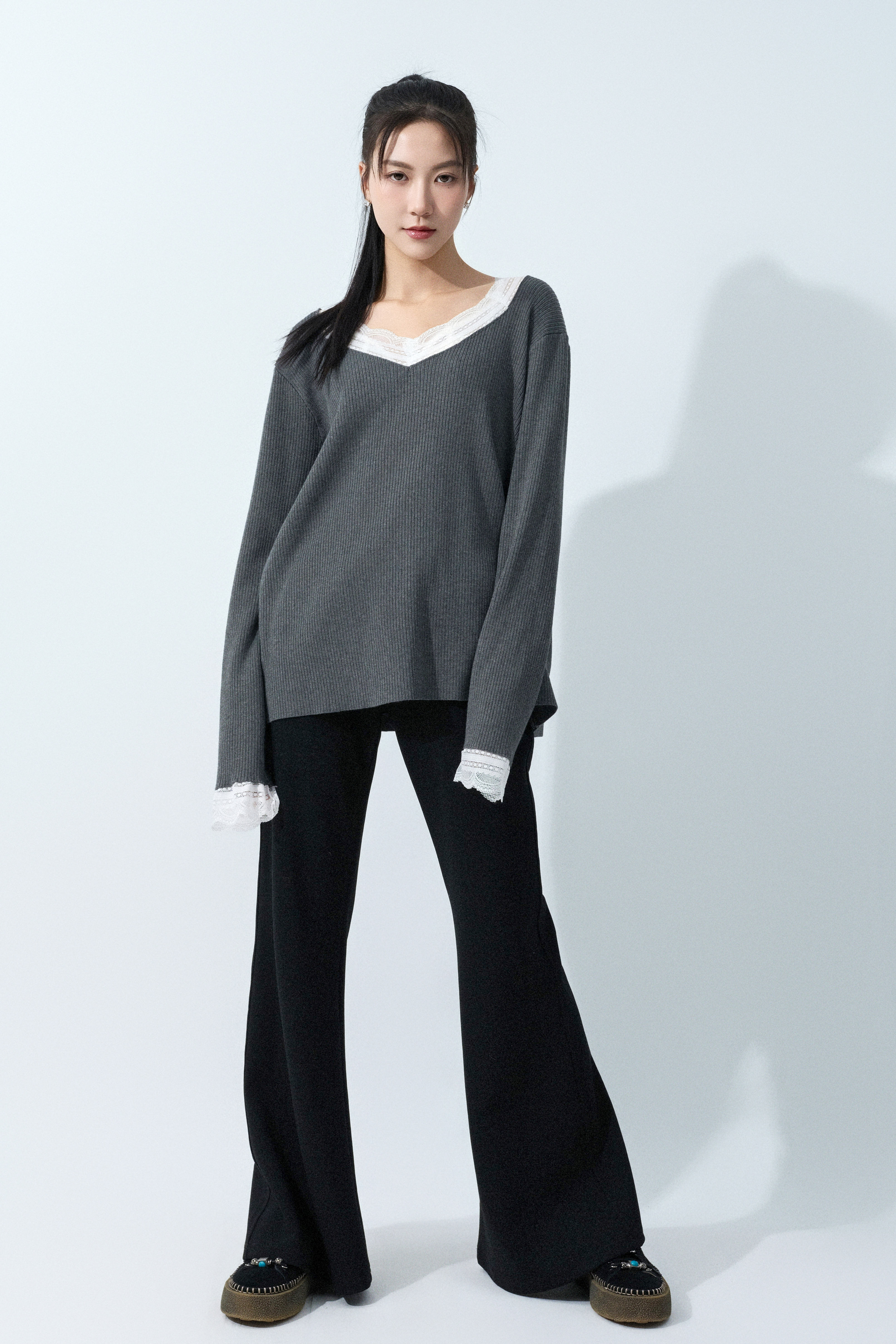 蕾絲花邊羅紋寬鬆上衣 (預購產品）