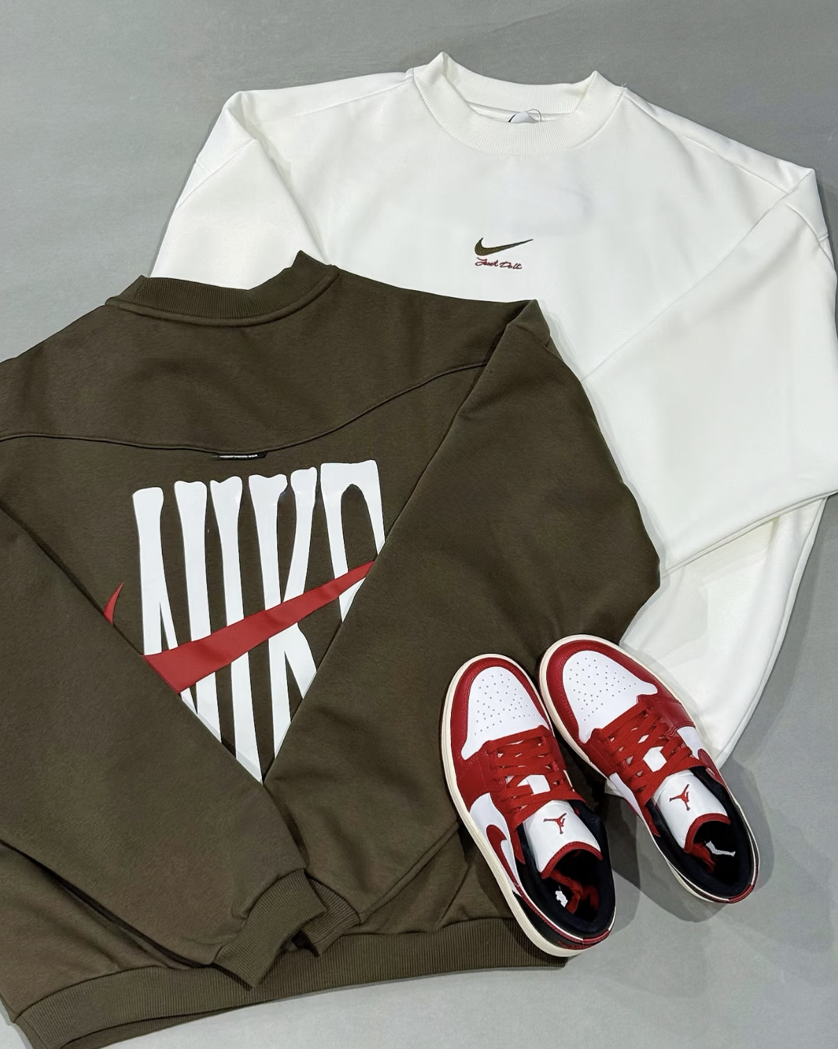 NIKE THERMA-FIT CNY 白色 棕色 馬年限定 大Logo 寬鬆 大學T 長袖 上衣