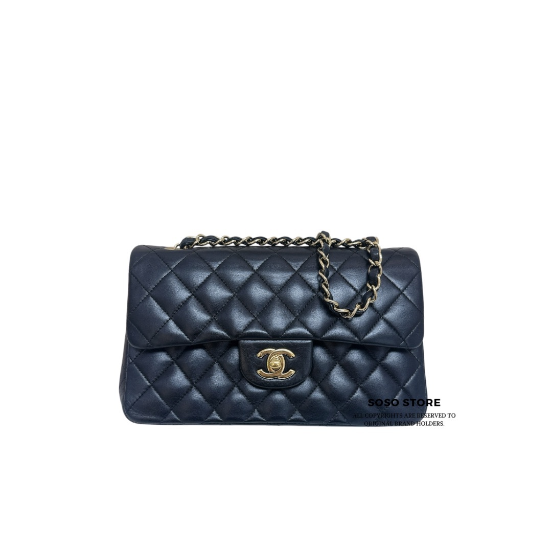 Chanel Classic Flap 23cm - Black / Ghw