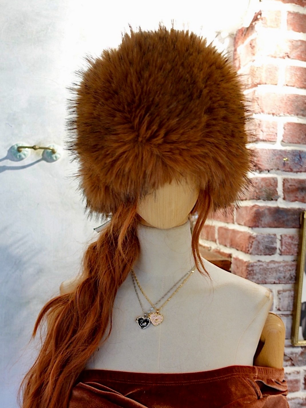 Italy Love義大利深焦糖色 Vegan皮草毛帽