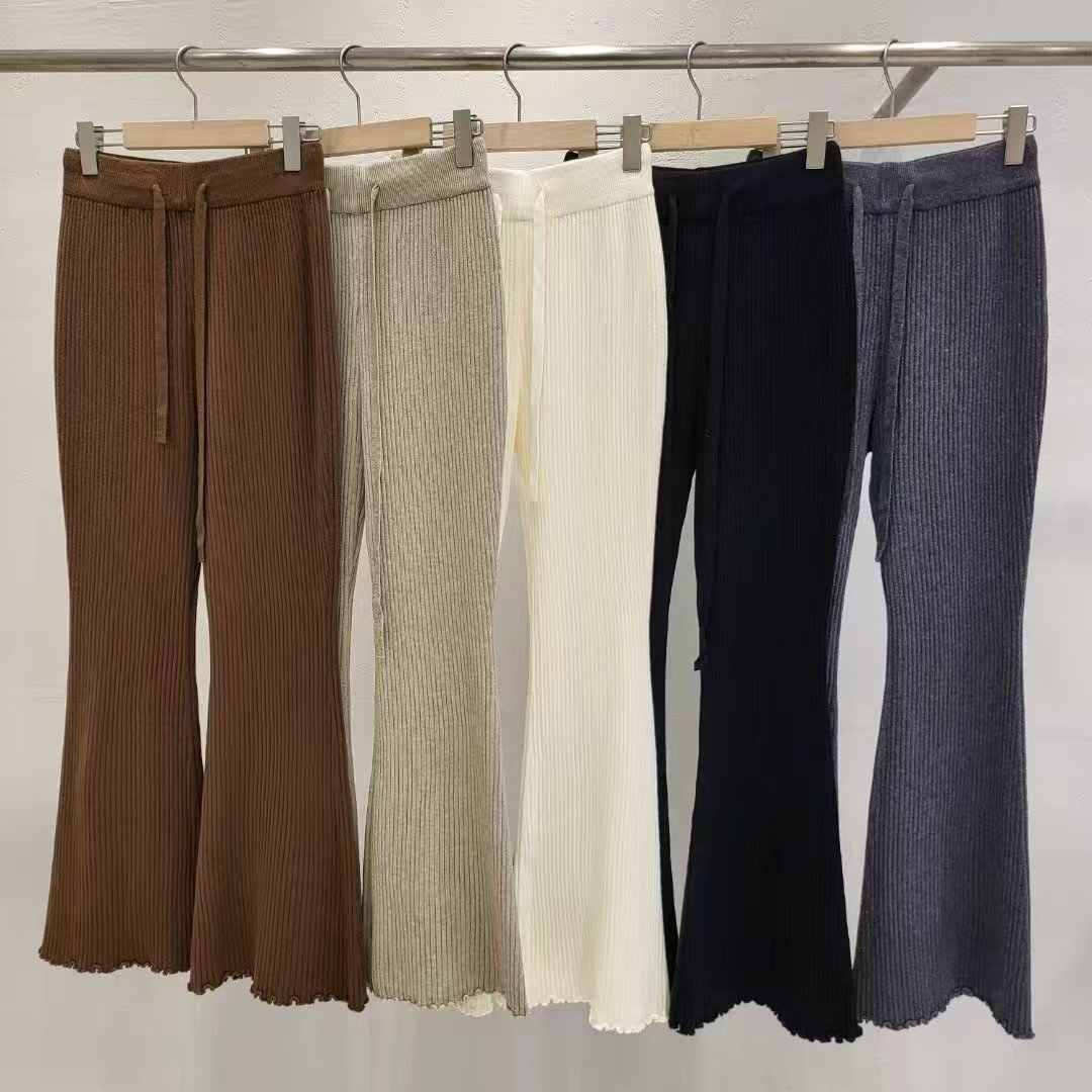 HP5427 坑紋喇叭褲