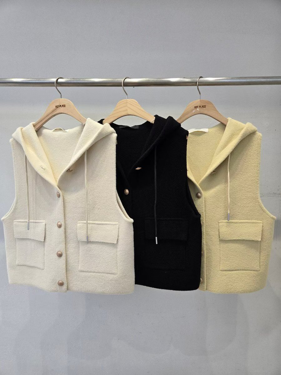 HP5431 金扣連帽背心外套