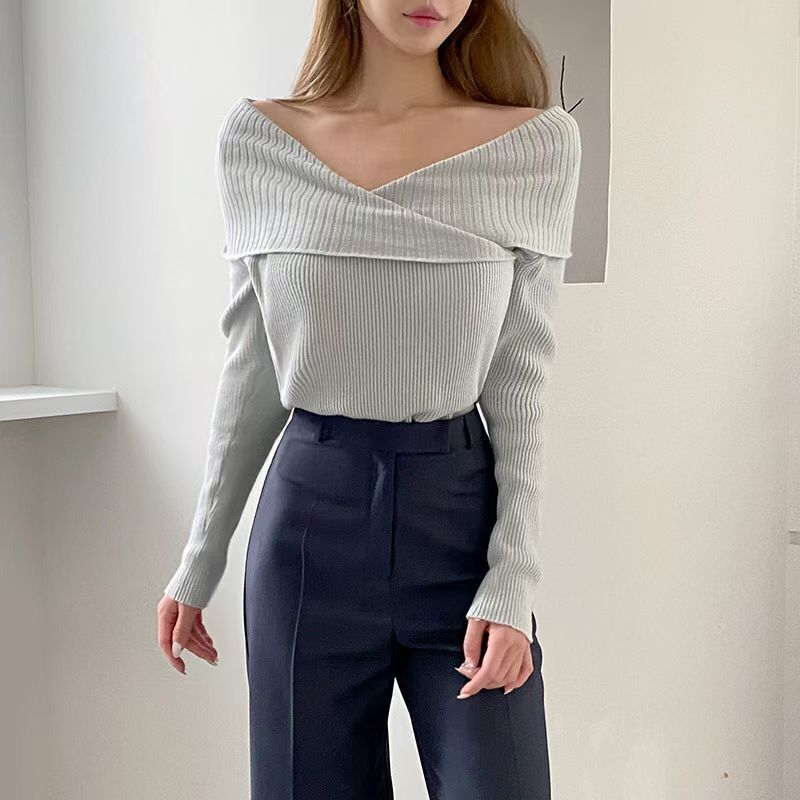 GI5303 溫柔優雅一字領前頁針織衫 *特價* (優惠碼同充值購物金不適用)