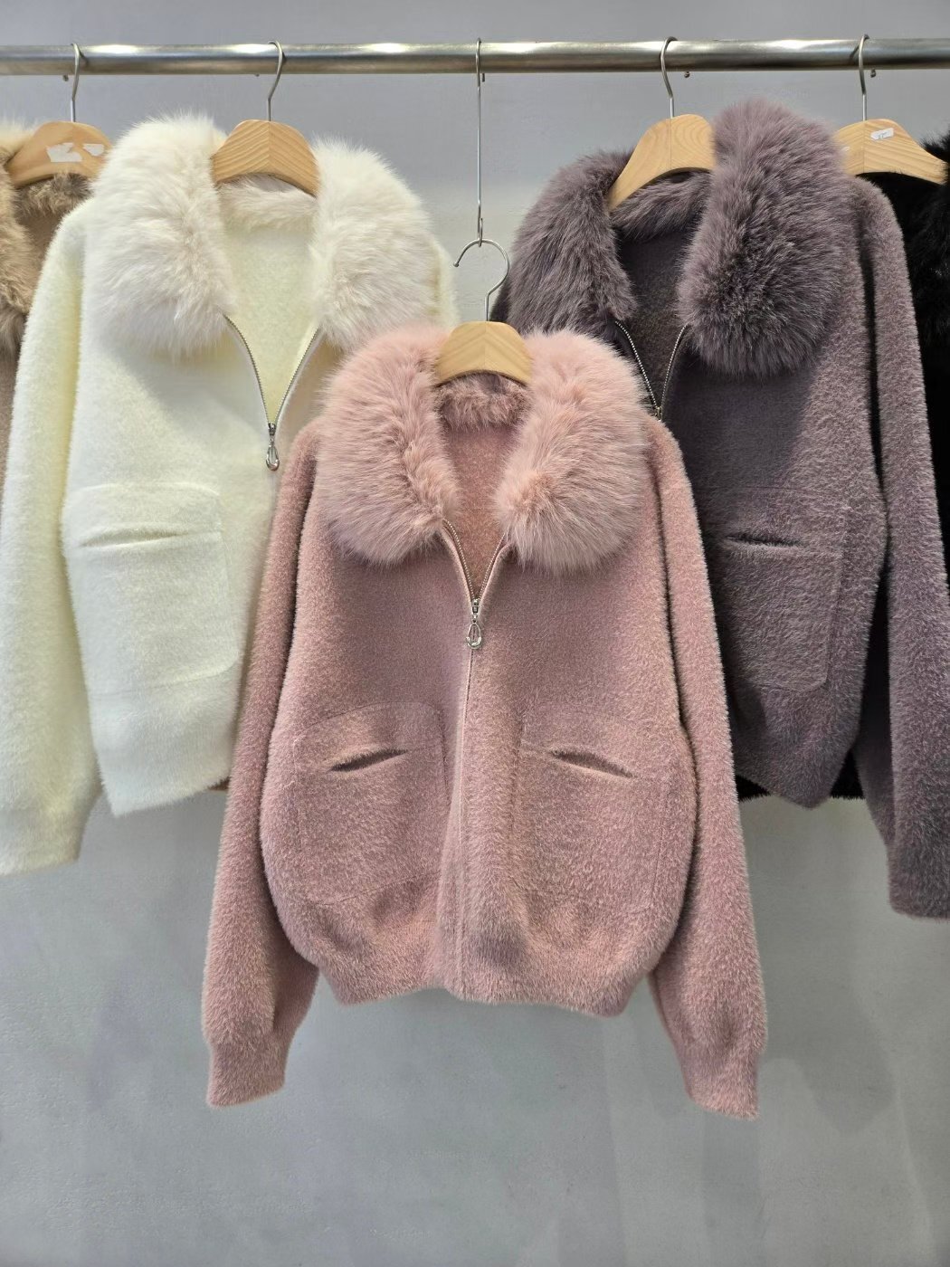 HP5456 皮草領短毛外套