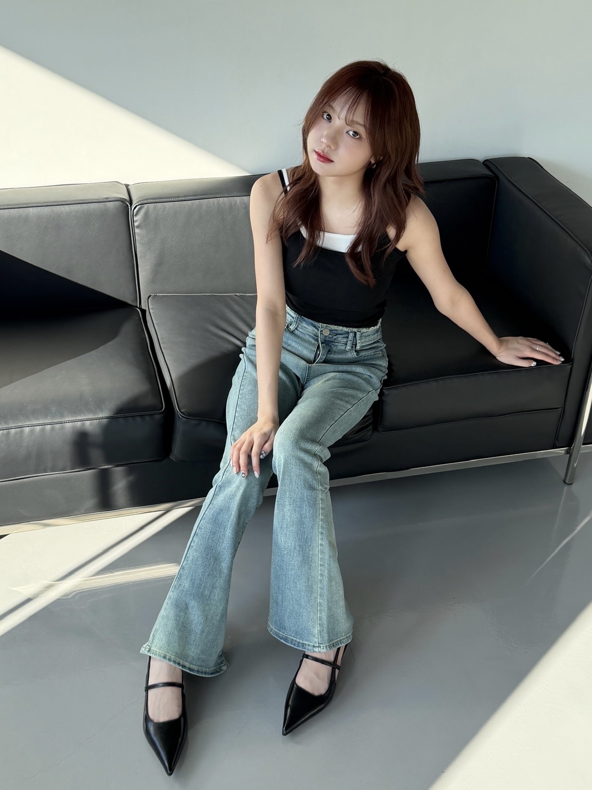 毛邊微喇牛仔褲