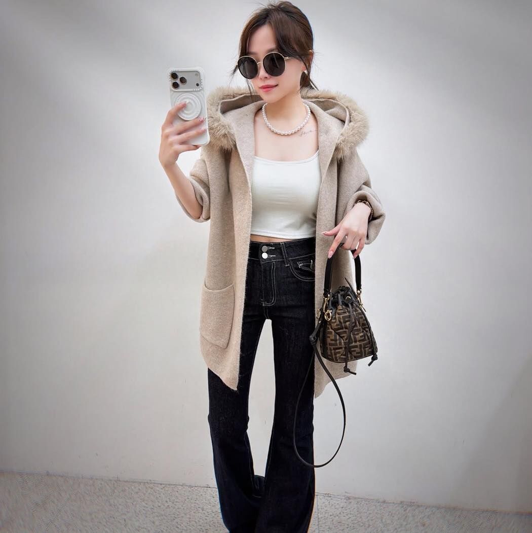 【質感超好的毛毛領羊絨連帽針織外套】（現貨）