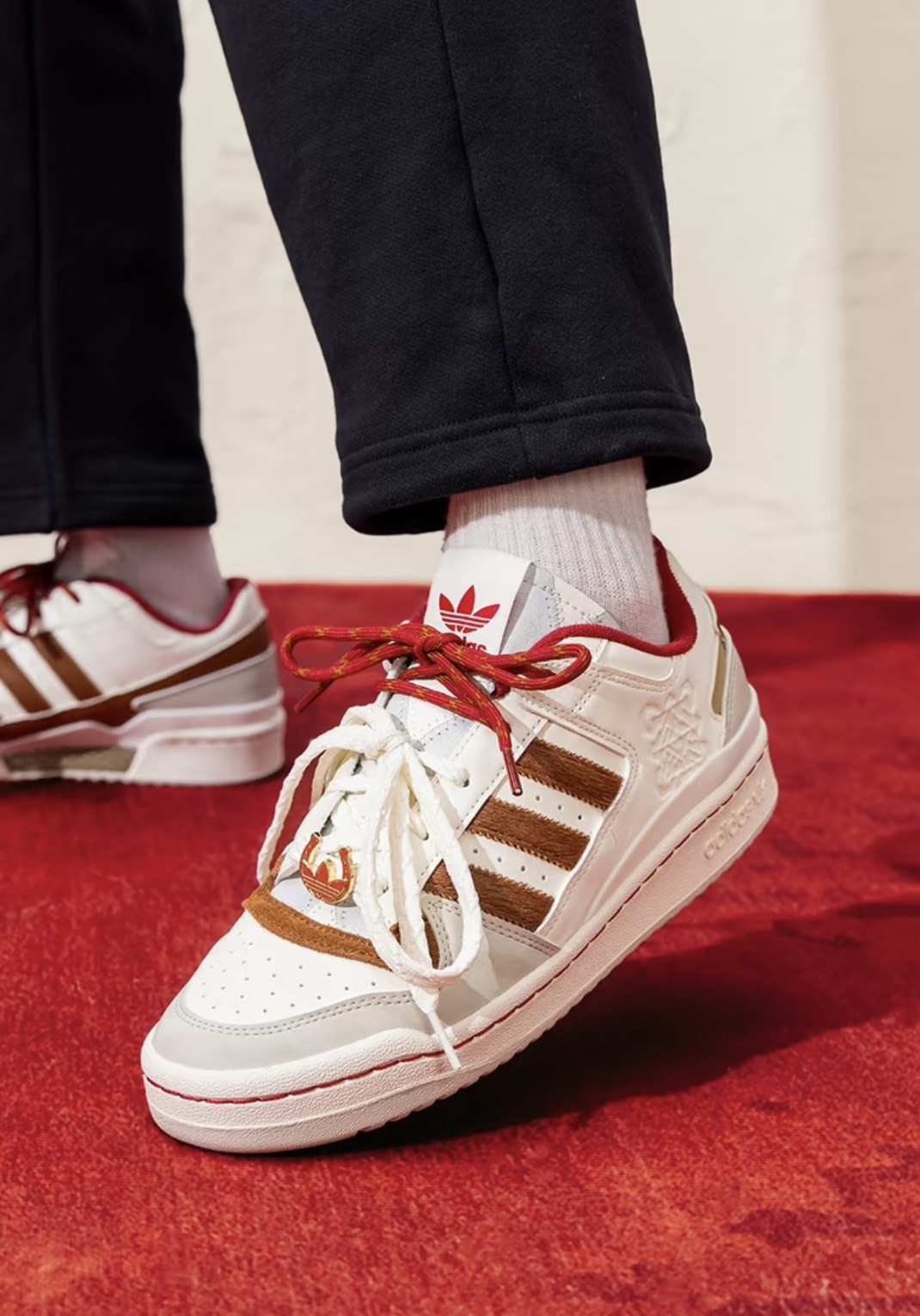 Adidas Originals FORUM LOW CL 馬年限定  新年限定 鞋款 KJ8751