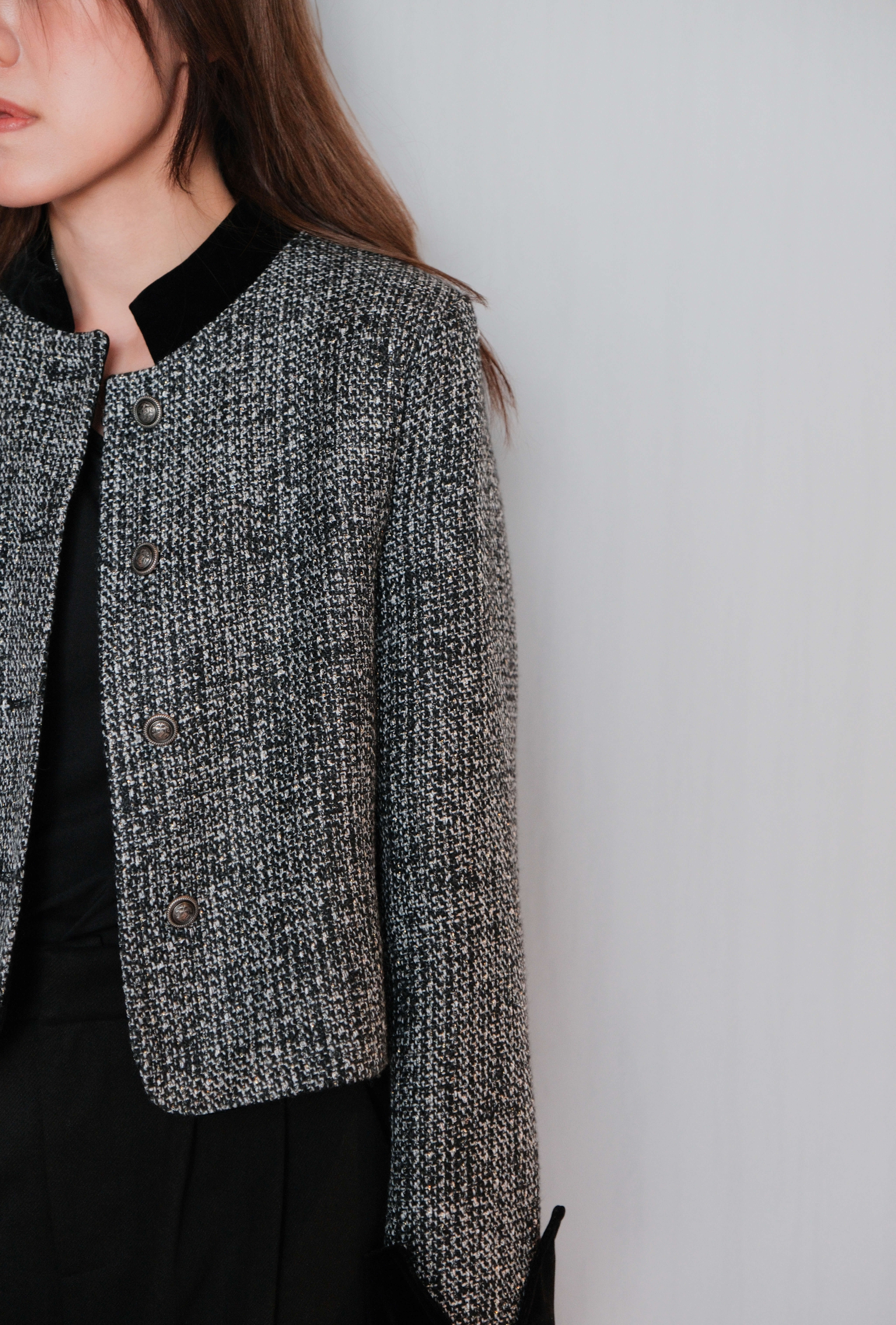 Tweed Sequins Velvet Trim Cropped Jacket_JK261L17