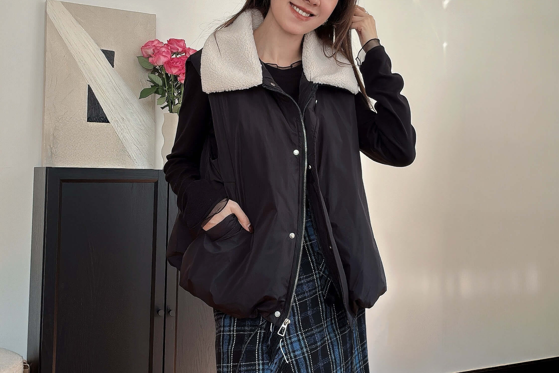 Faux Shearling Collar Puffer Vest_JK261L29