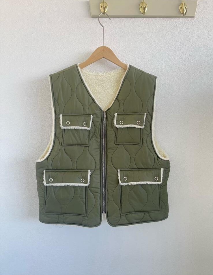 MQ15  胸  46/長26  $499 (一口價)