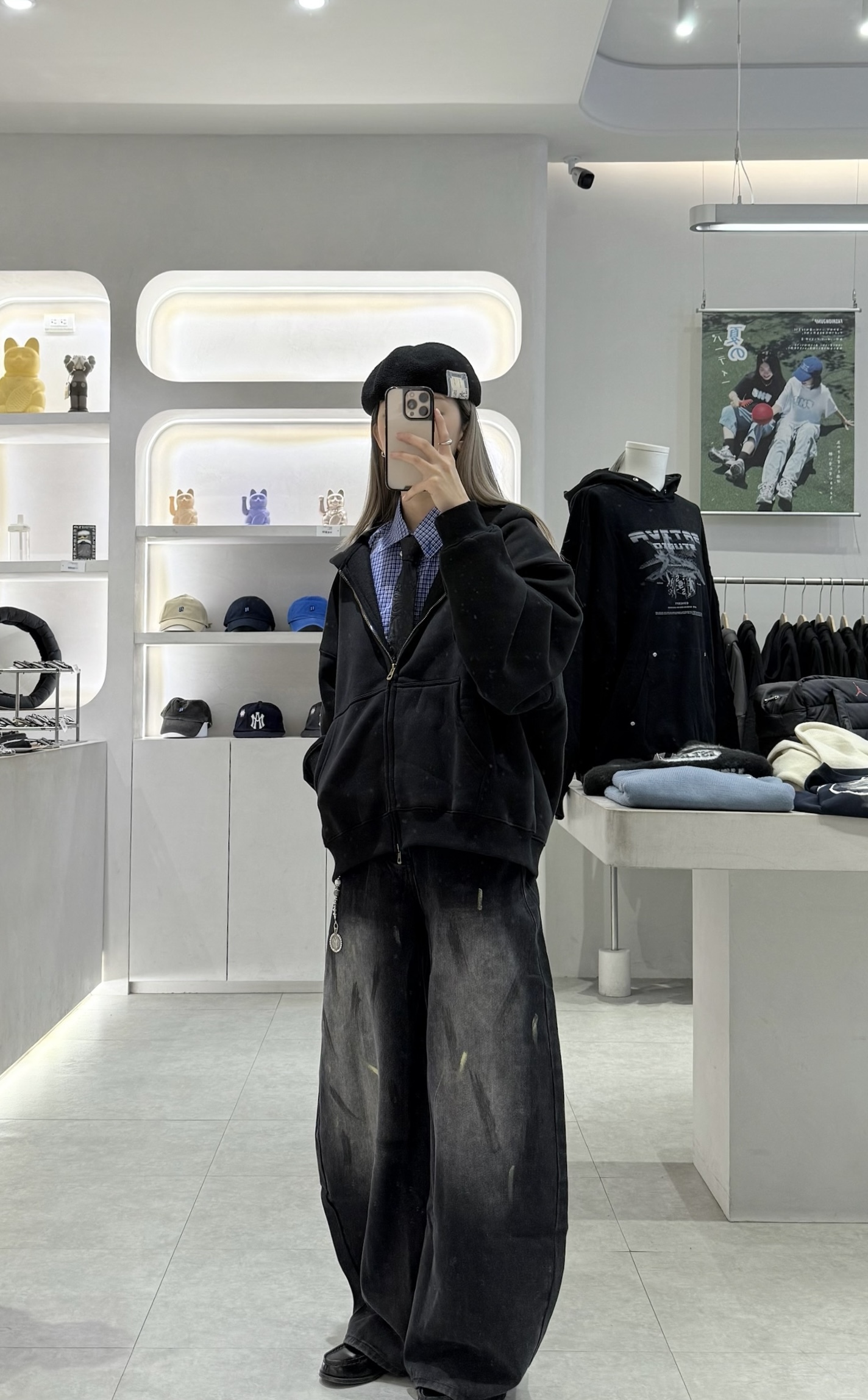 D/K「FOR GIRLS」NJ324 口袋刷白抓痕彎刀褲