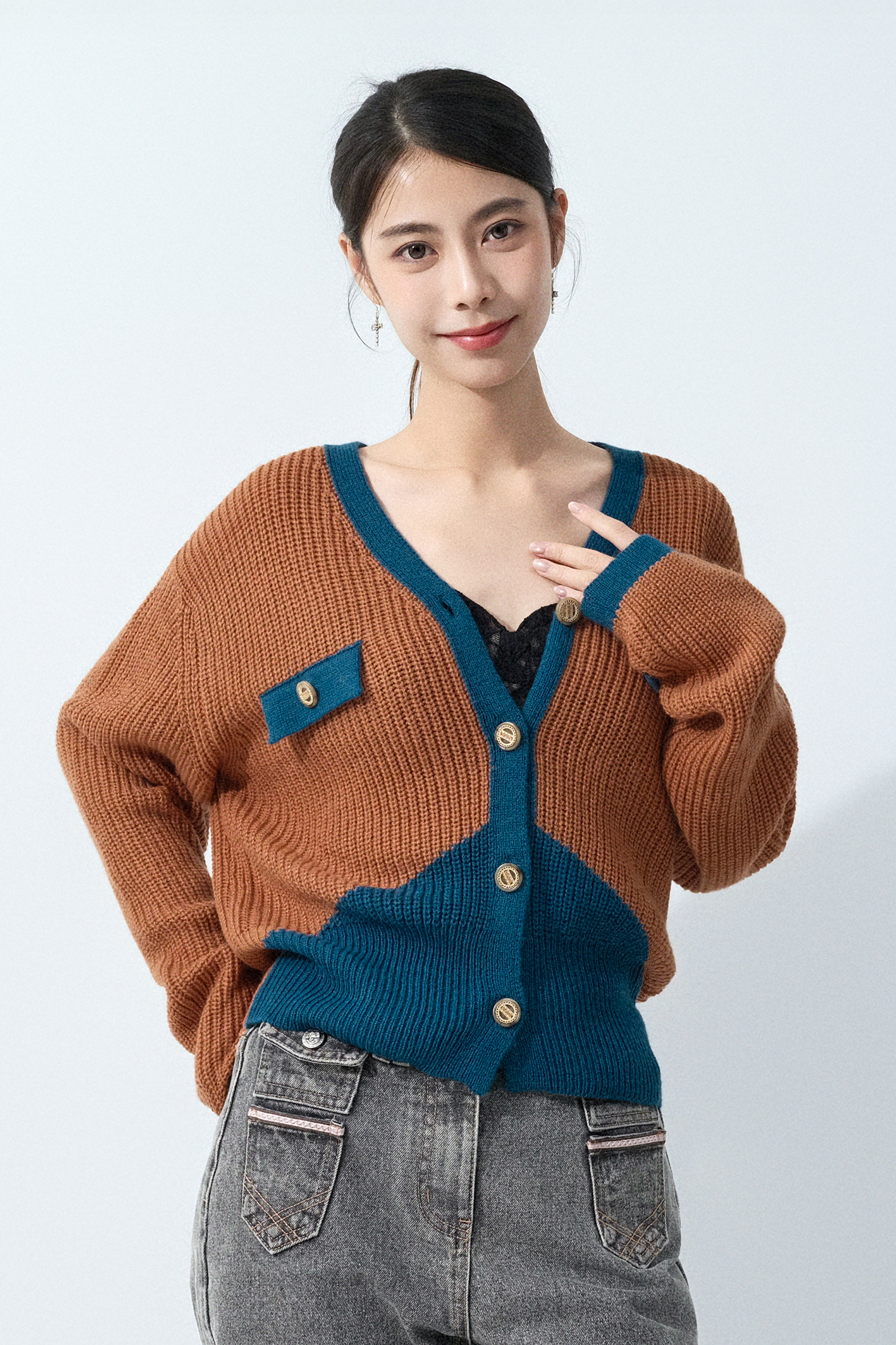 復古風撞色邊cardigan (預購產品）