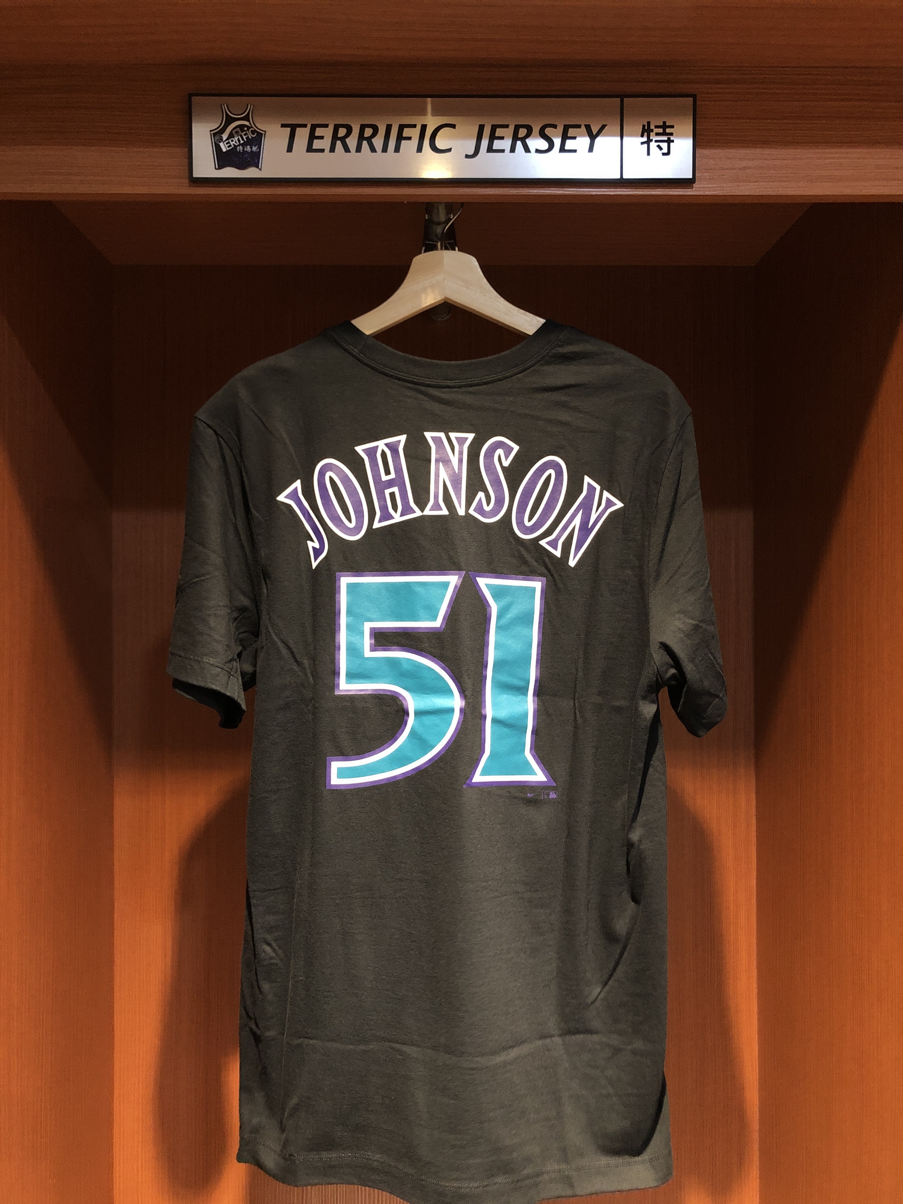 MLB短袖 Randy Johnson 亞利桑那響尾蛇黑 復古 Nike Player Name Tee 棉質 短袖 全新