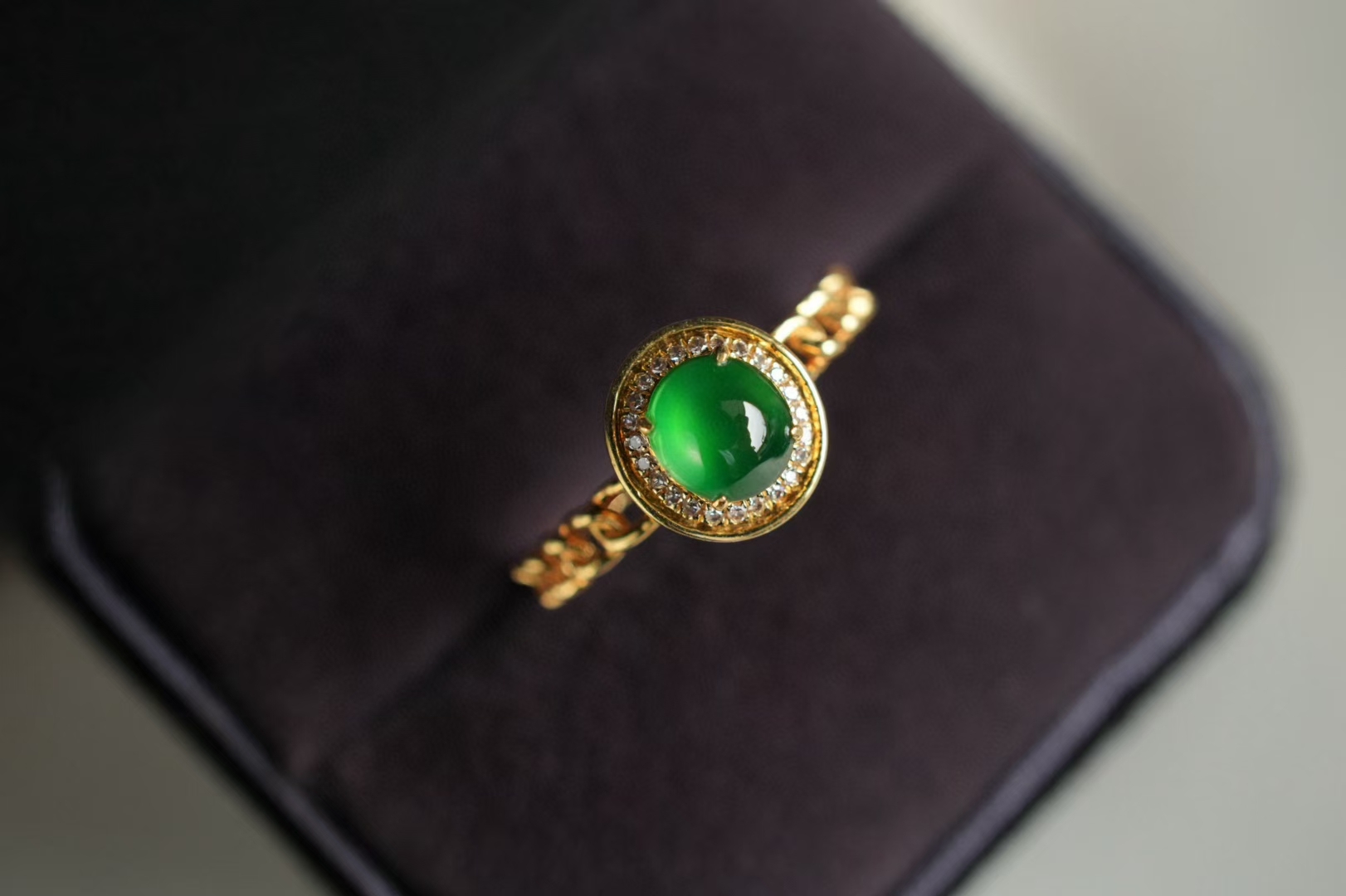 1226825 翡翠戒指