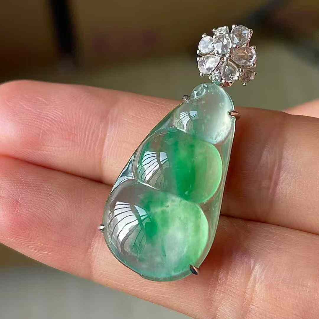 12265552 翡翠高冰飄綠花福豆