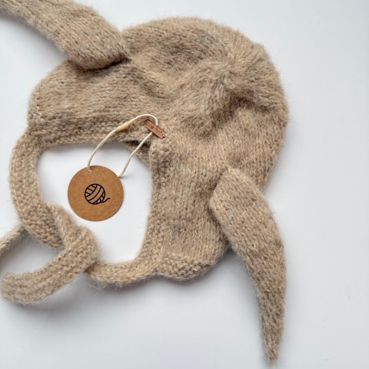 pixie hat 垂耳兔綁帶帽 Lamb Hat - jasny bez 淺杏