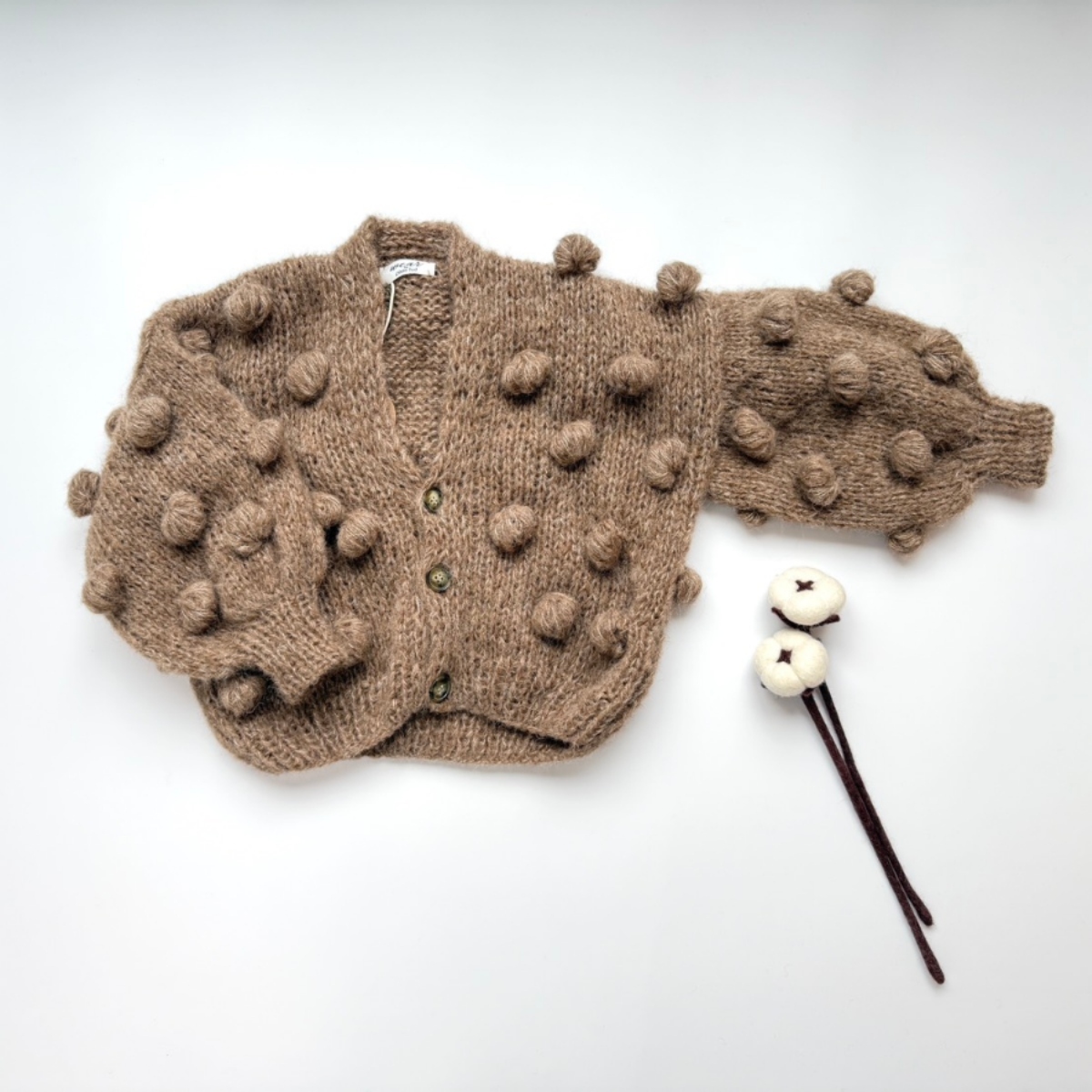 pixie hat 柔軟球球排釦針織外套 Bubble Cardigan KIDS - bez 深杏