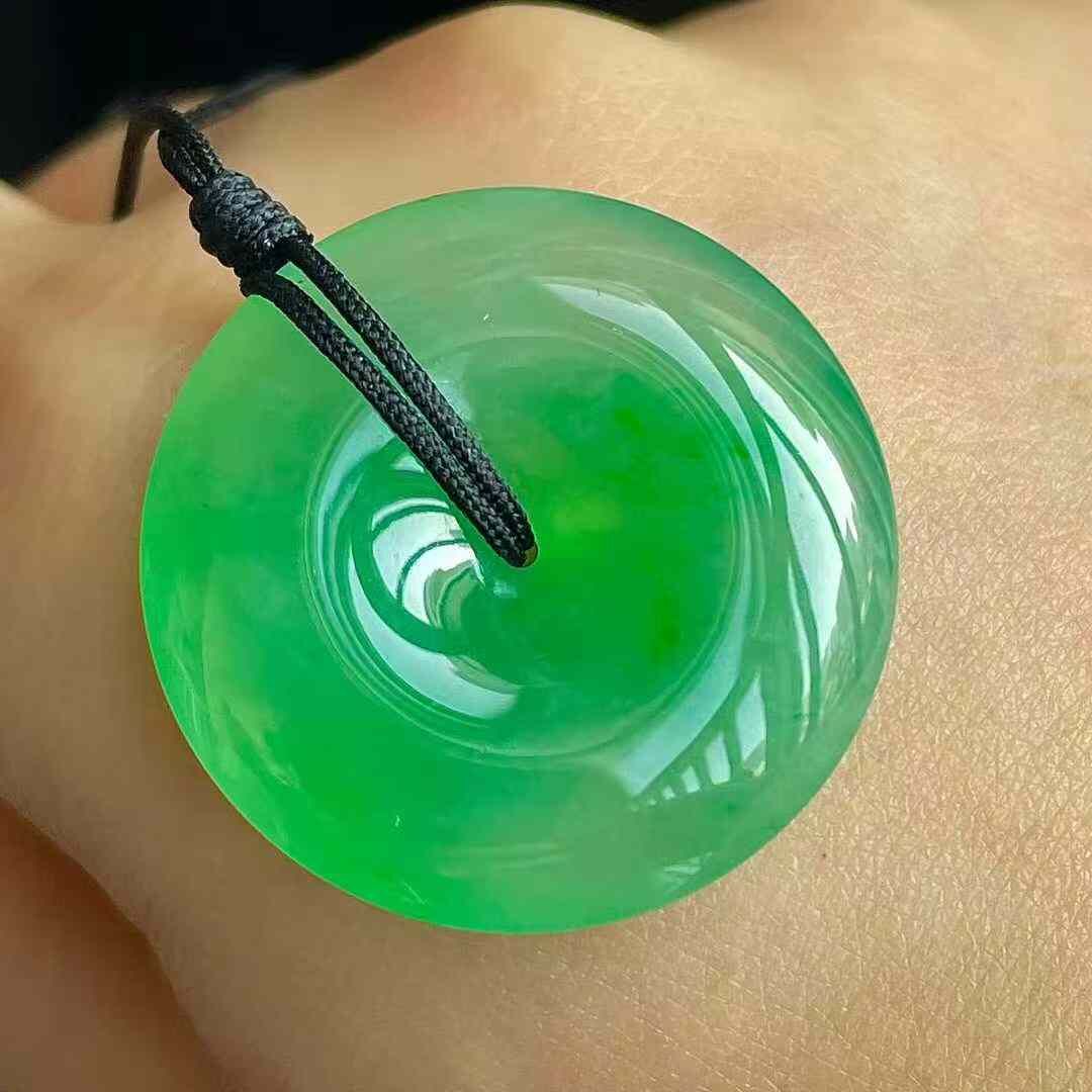 12265555 翡翠冰陽綠平安扣 (26.8mm直徑)