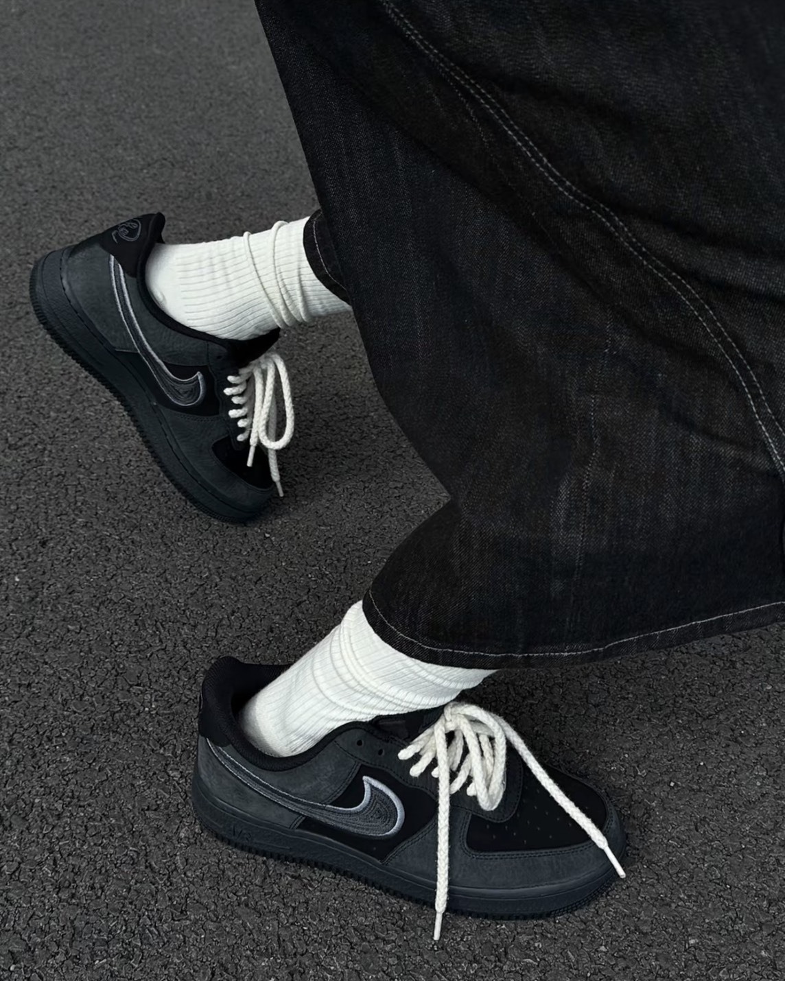 <國外限定>Nike Air Force 1 Low AF1 皮革 拼接 刺繡 灰黑