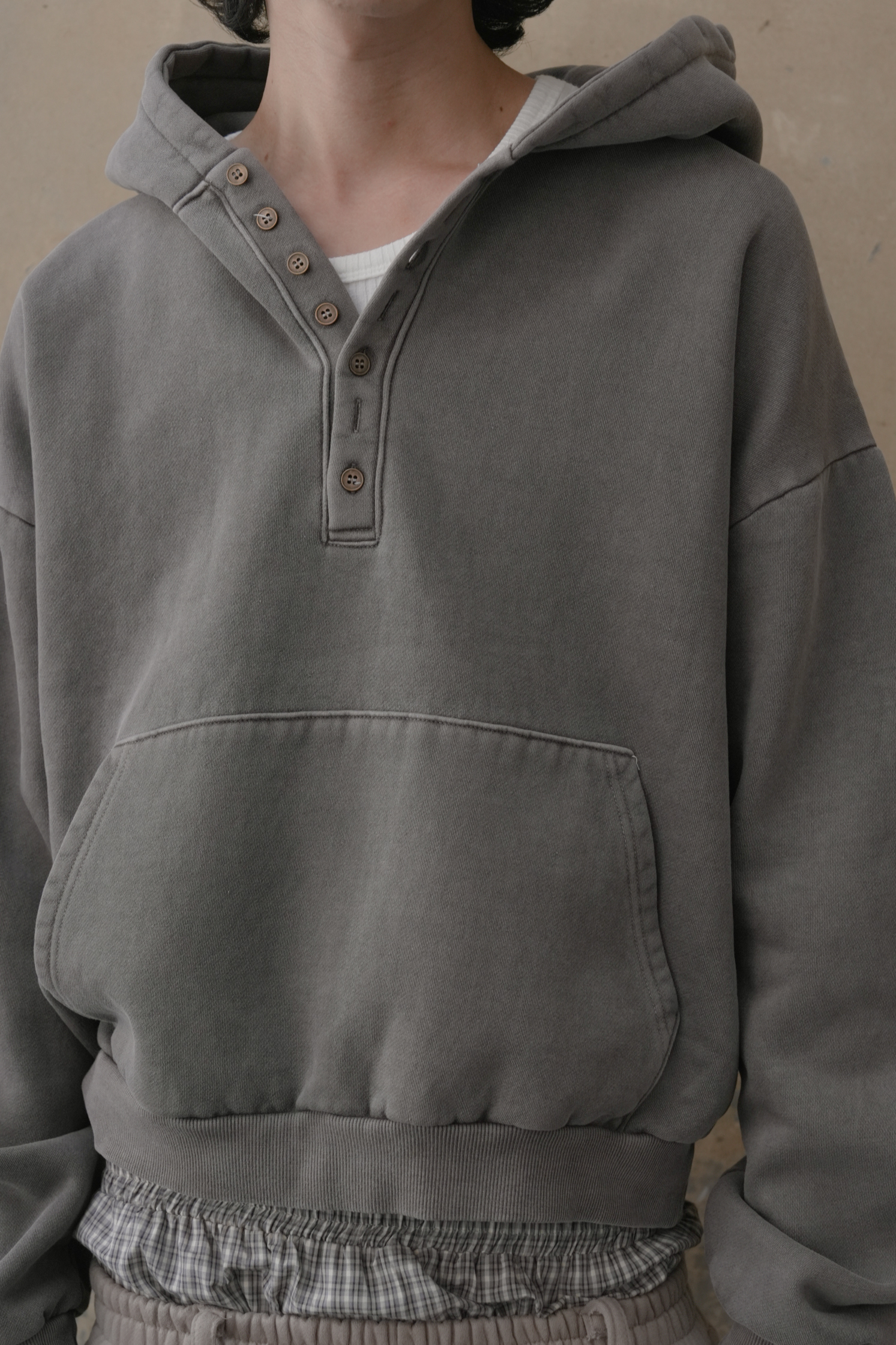 Brushed Fleece Henley Pigment Hoodie #帽T