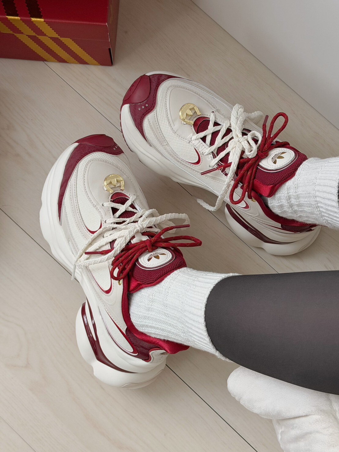 ADIDAS ORIGINALS OZVENUZ 2026馬年限定🐎