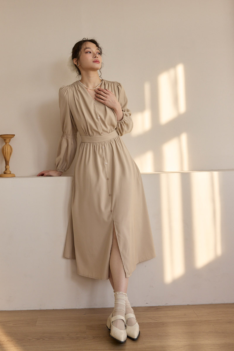 假排釦下襬開衩洋裝