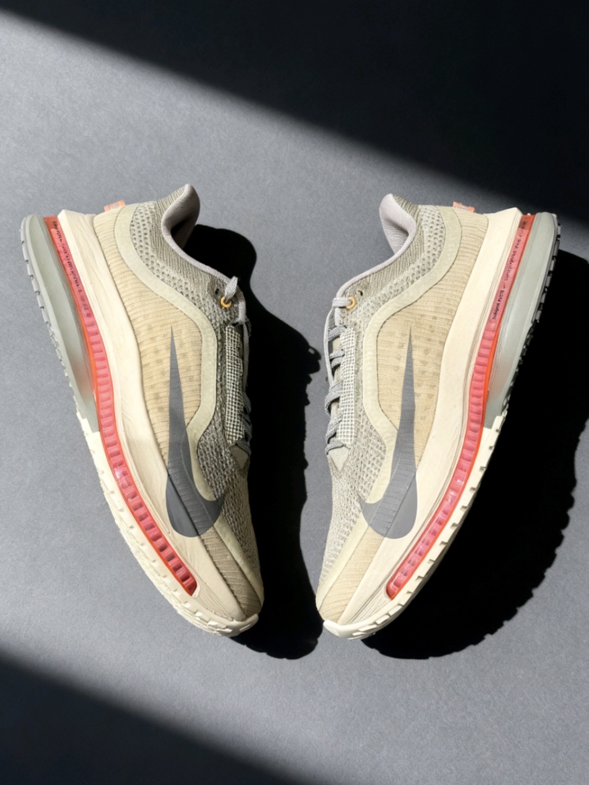 男鞋 NIKE PEGASUS PREMIUM 橄欖綠 氣墊 緩震 回彈 輕盈 運動鞋【IM6677-222】