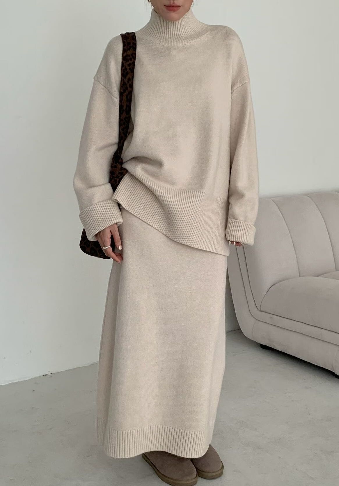 素色長針織裙