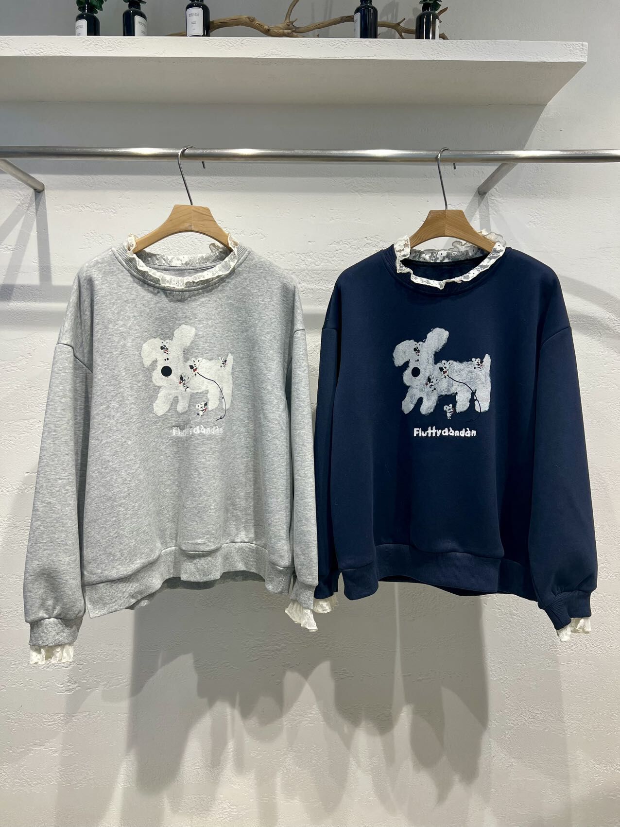 狗狗蕾絲刷毛大學T