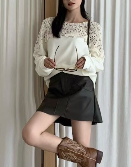 蕾絲拼接上衣
