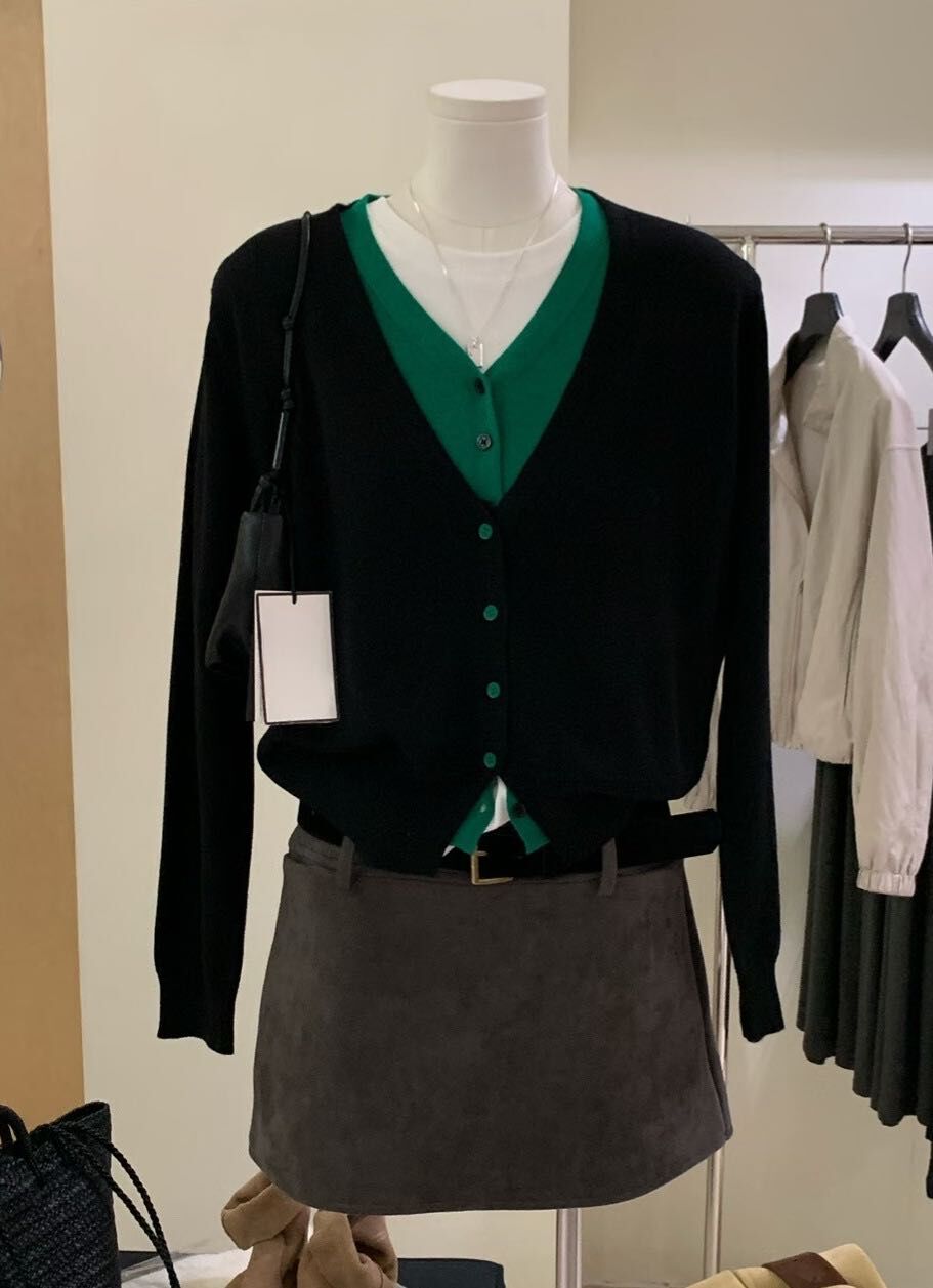 薄款撞色針織上衣