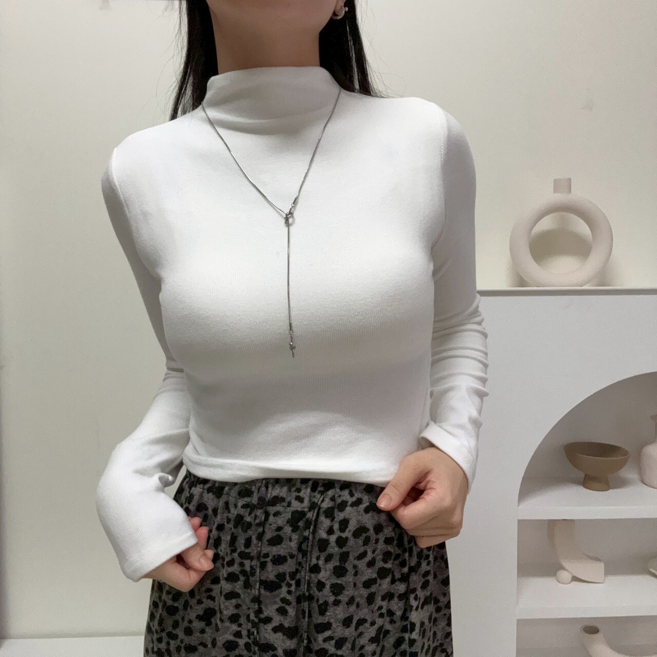 內刷毛微高領貼身bra T（現貨）