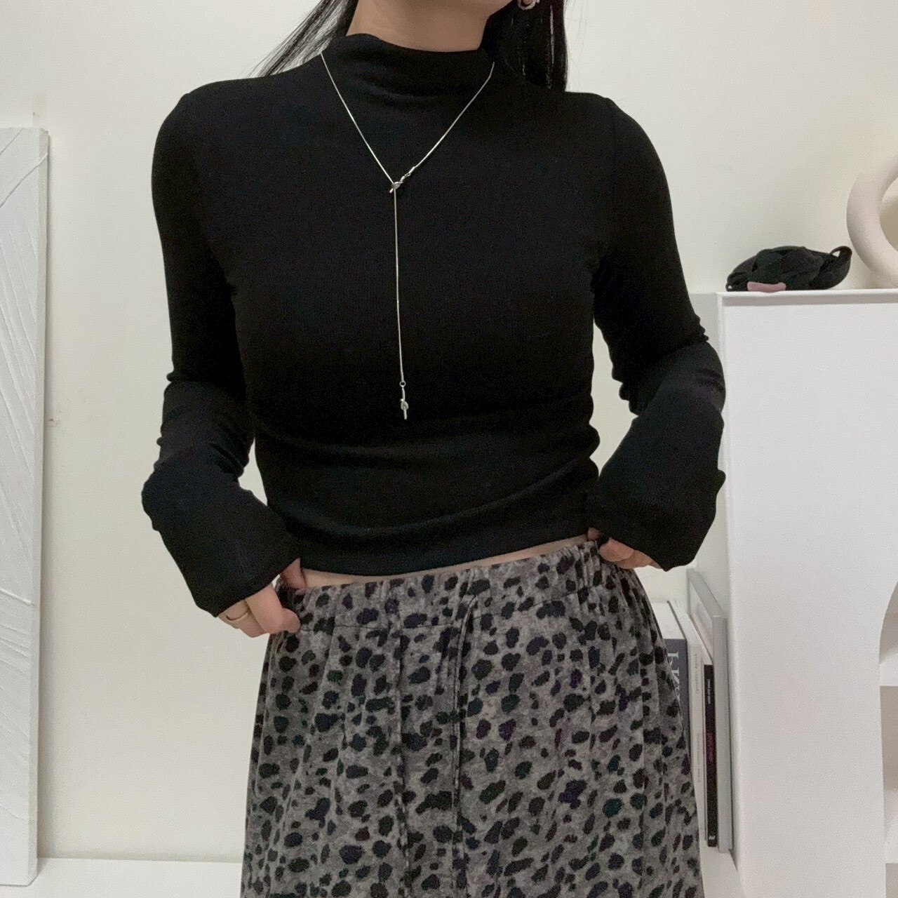 內刷毛微高領貼身bra T（現貨）