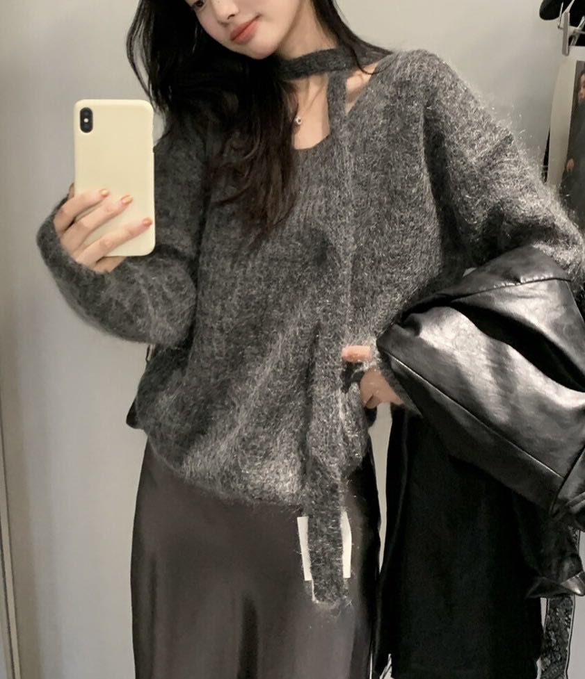 附綁帶V領透膚針織