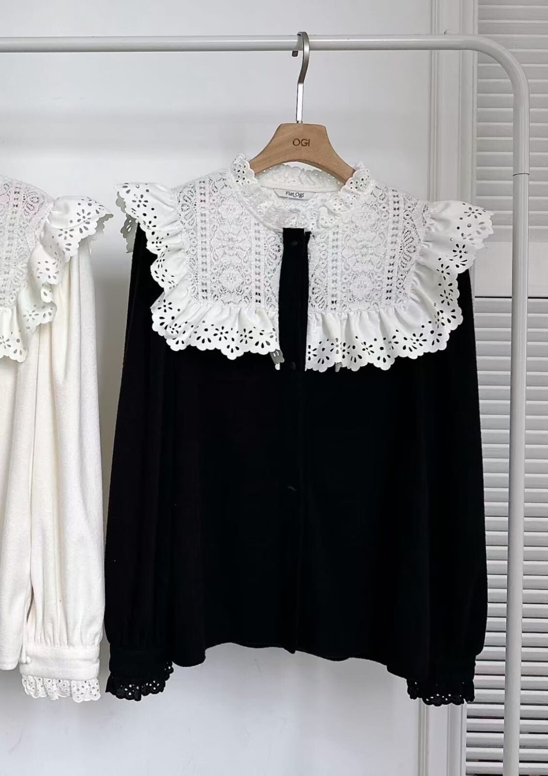 OG5433 全通花方形領上衣