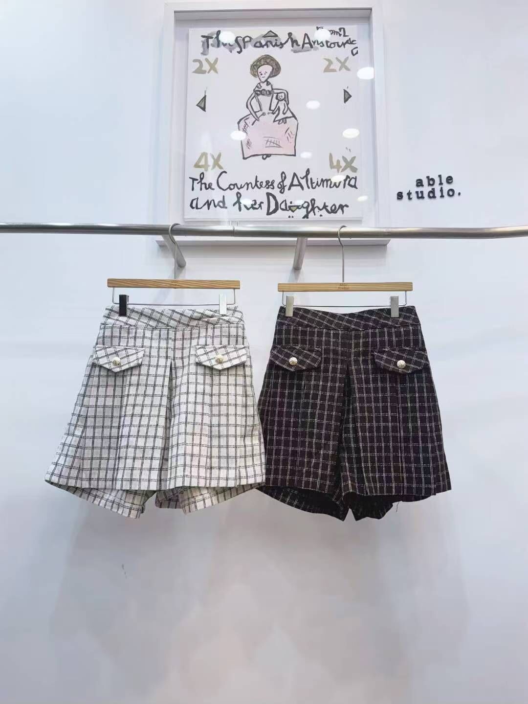 AS5429 小香風格紋A字短褲