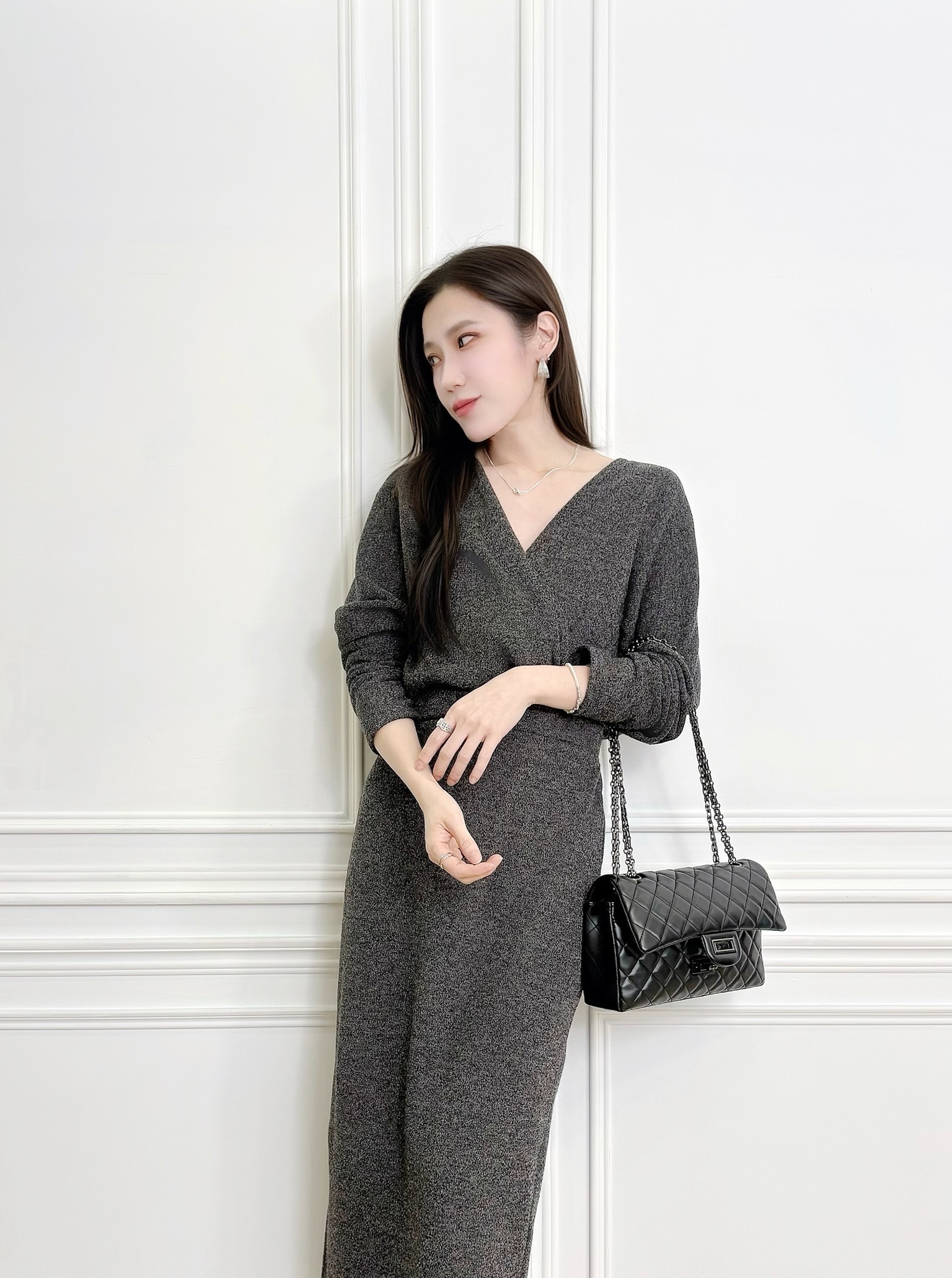 V領磨毛感針織合身長洋