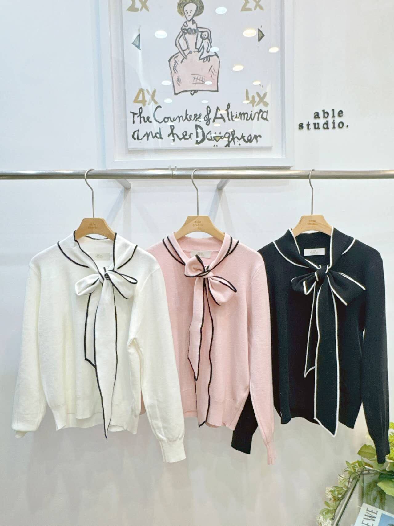 AS5446 綁帶領口針織上衣