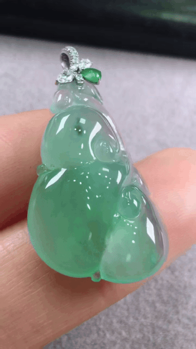 1226339 翡翠精品如意