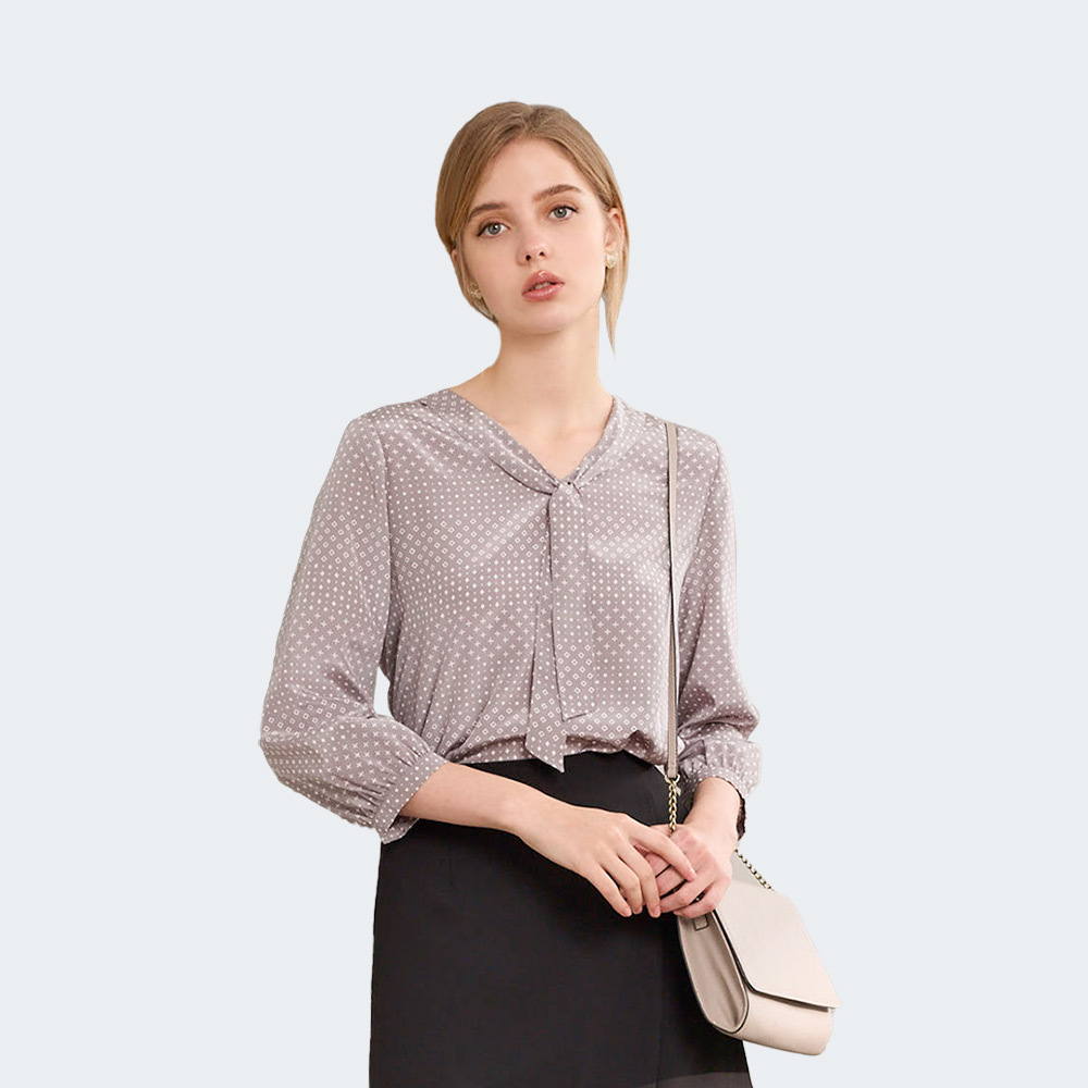 細緻幾何印花領結雪紡上衣